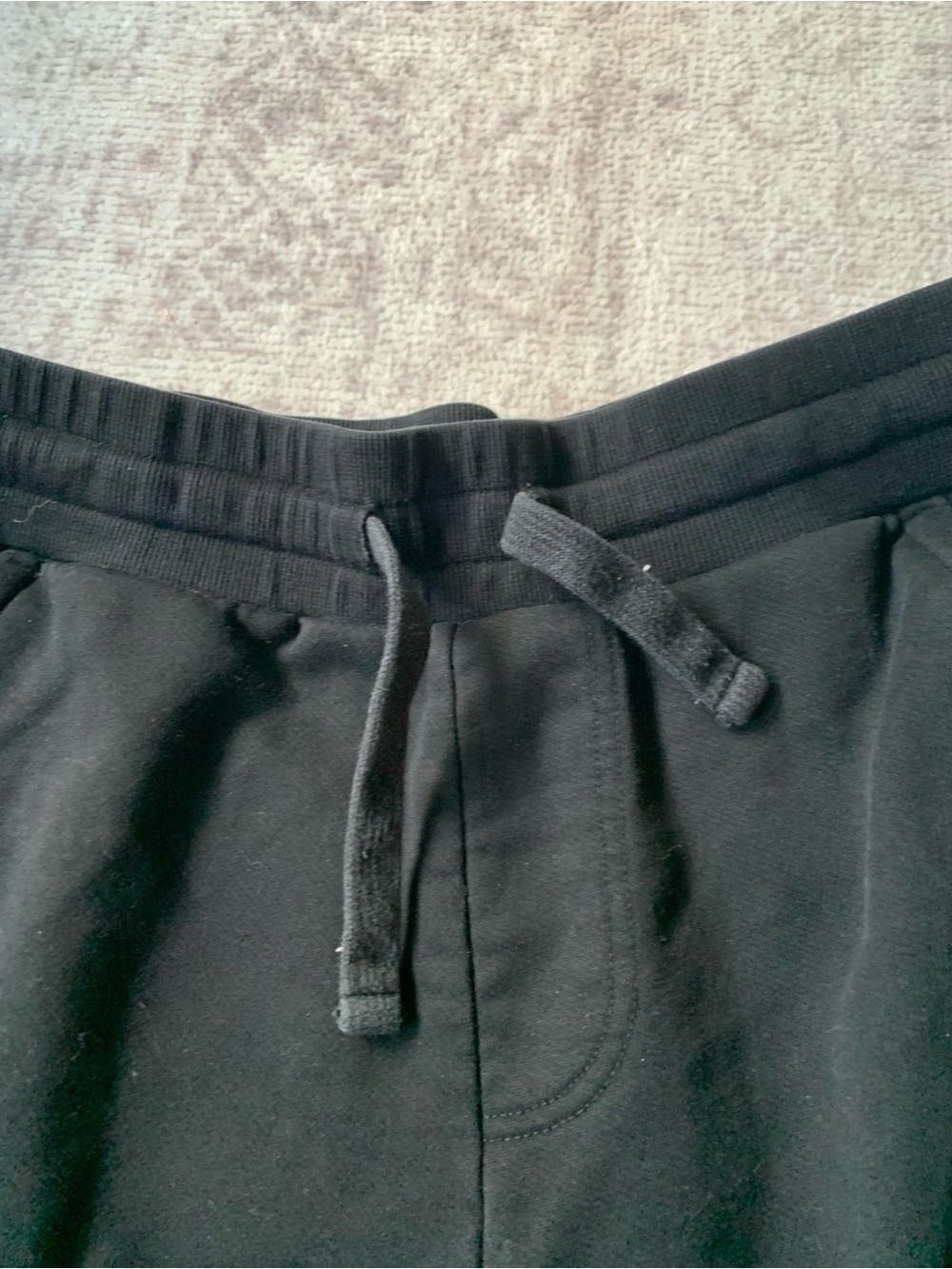 ALO Yoga Black Drawstring Athletic Shorts - Picture 3 of 5